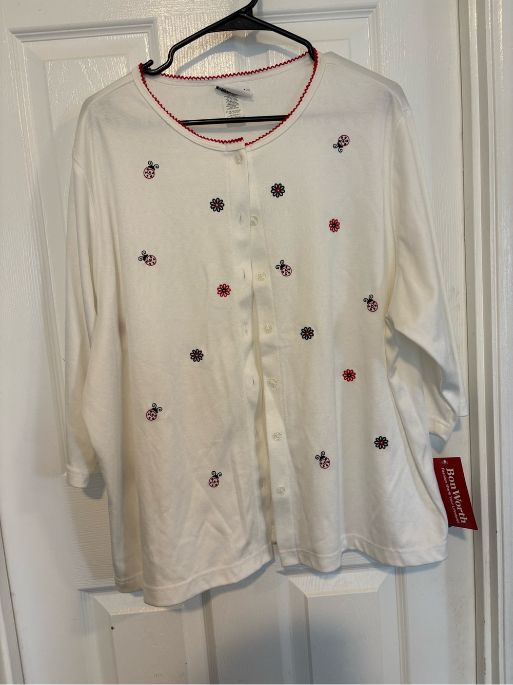 Bon Worth White Button-Down Top with Red and Black Embroidery XLP